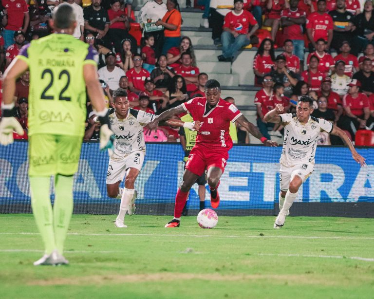 Agónica victoria del América en Villavicencio para alargar su liderato en la Liga BetPlay 2026-2